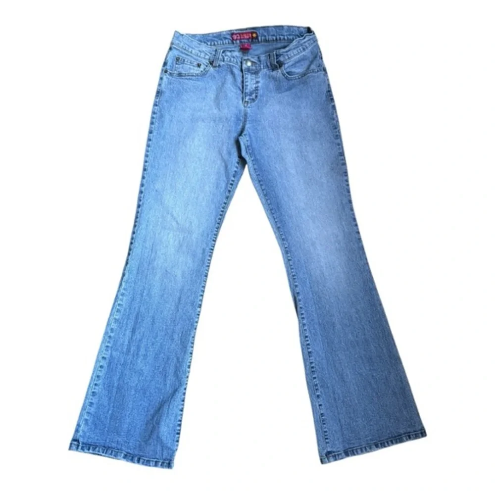 Y2K Embroidered pockets w/Rhinestones mid rise medium wash flare bottoms sz‎ 11